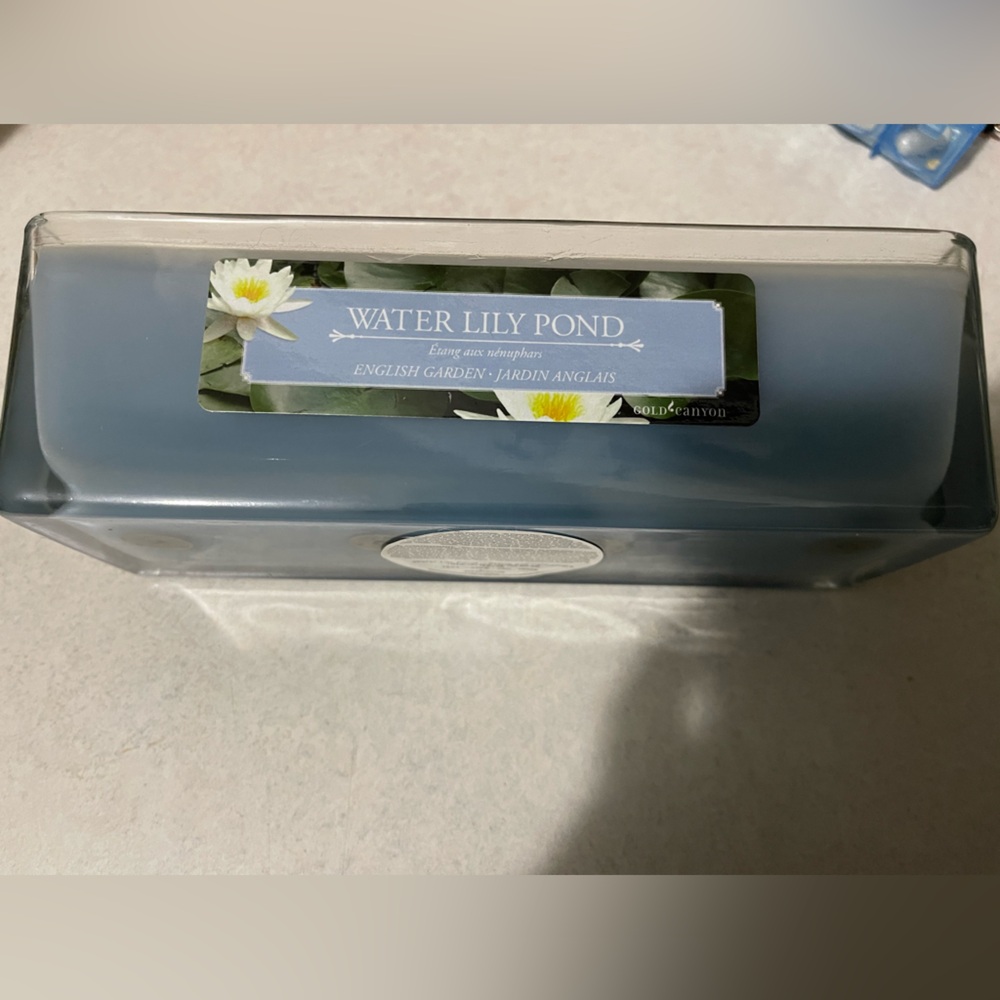 Gold Canyon candle